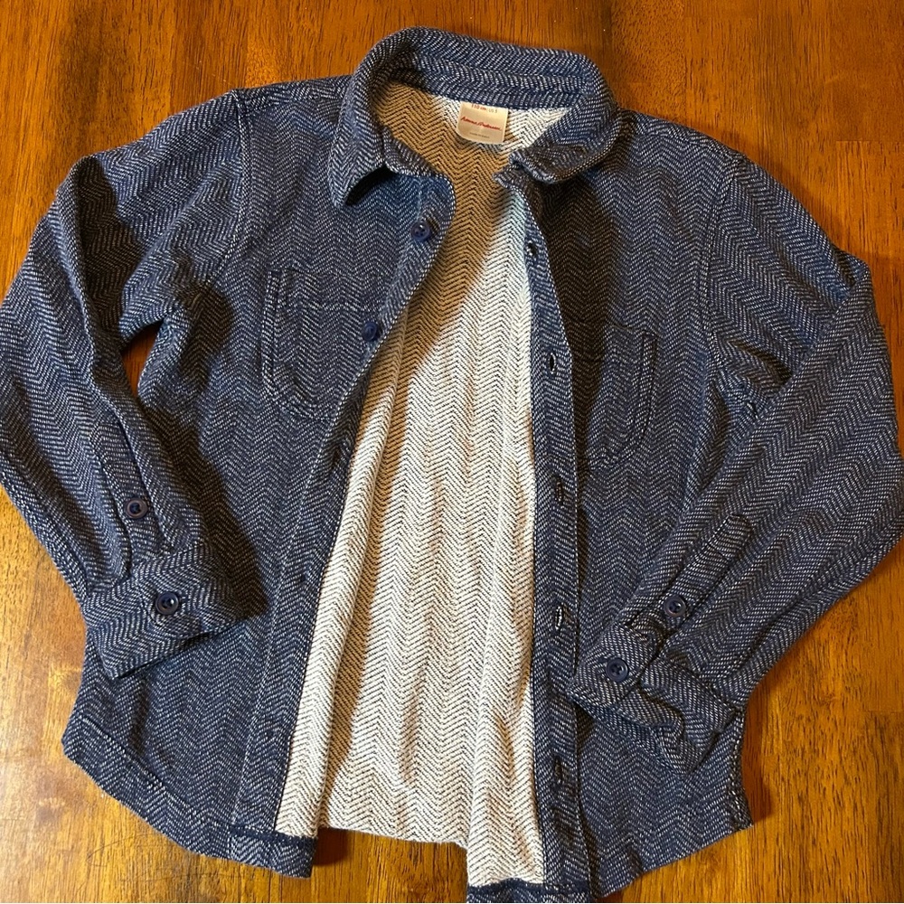 Hanna Andersson Herringbone Boys Layer | Soft Textured Cotton | Boys Size 5(110) - Picture 1 of 11